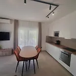 Romanca 아파트 *