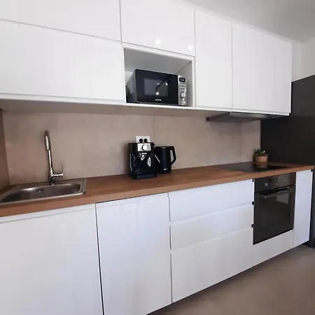 Romanca Apartment *